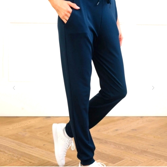 Cozy Earth Womens Jogger Pants Bamboo NWOT 3X - Picture 2 of 2